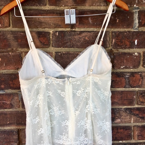 Zara off white lace tank top - Picture 3 of 4